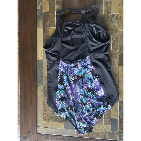 Lands End Women's size 14 Fun Multicolor One Piece Floral Swimwear - Picture 16 of 16